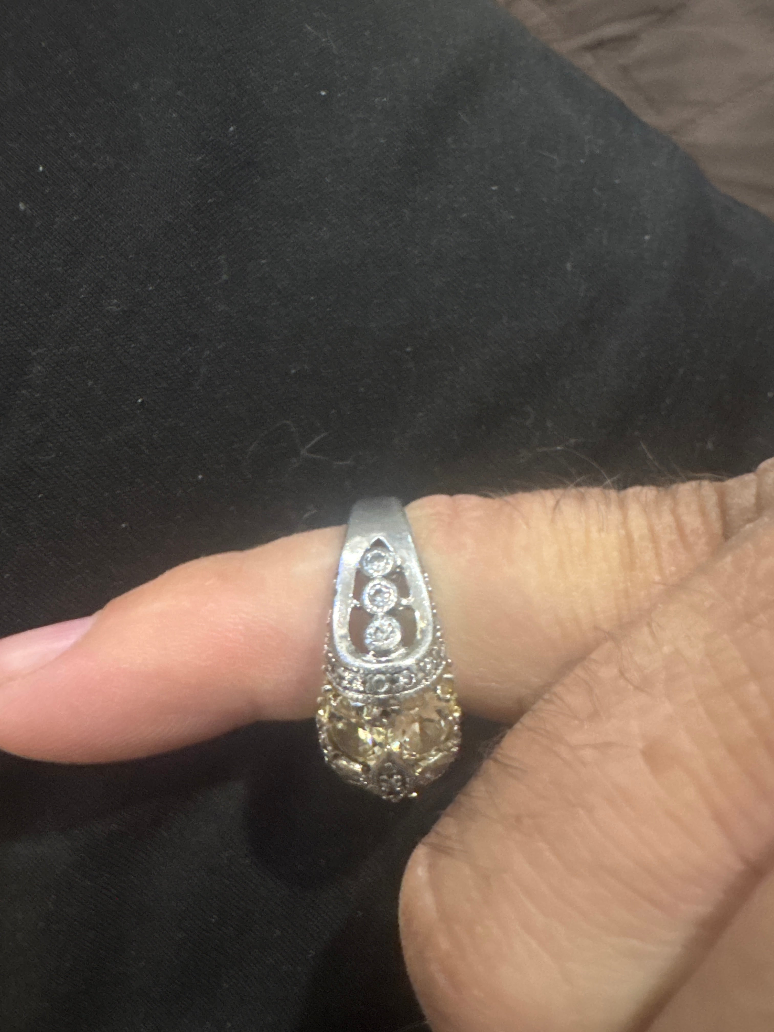 Sterling silver 925 ring size 8